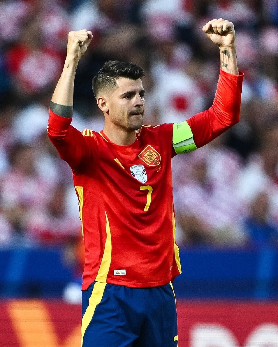 克罗地亚队踢出精彩表现，屠杀对手