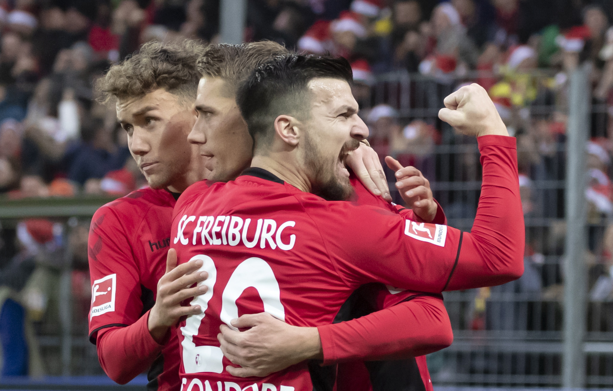 雄鹿核心强势力挫黄蜂，主场保持不败的简单介绍