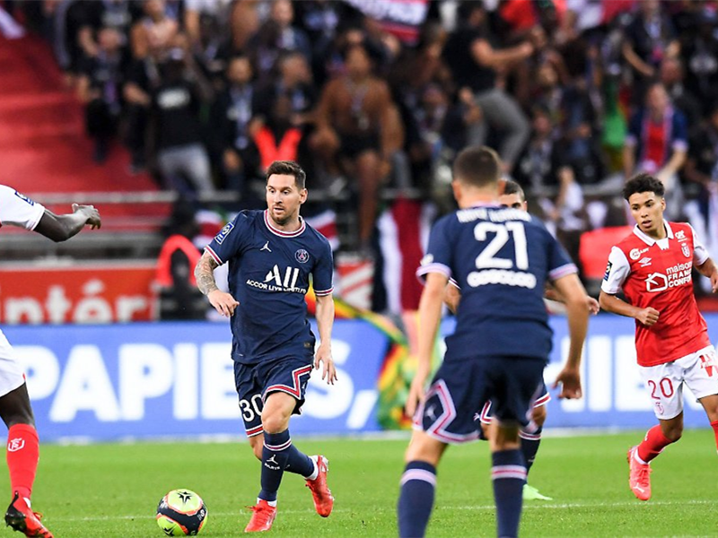 马赛队主帅战术调整成功球员大放异彩的简单介绍