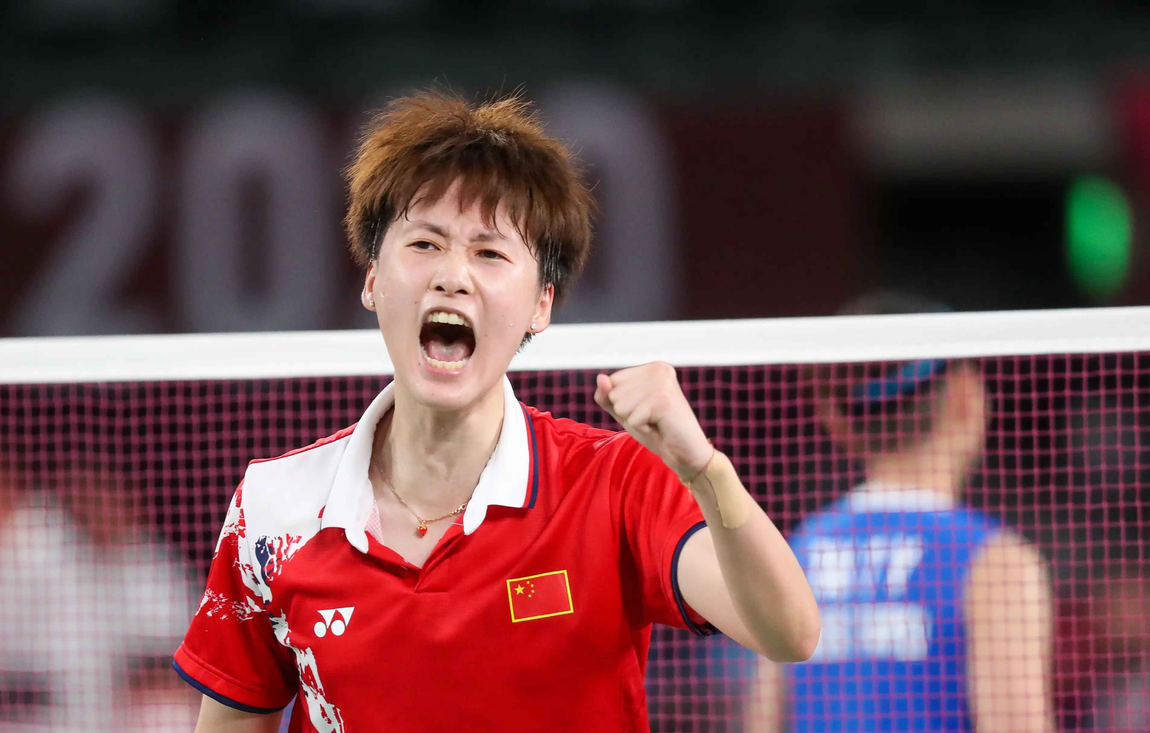 羽毛球选手火力全开，中国团队斩获冠军