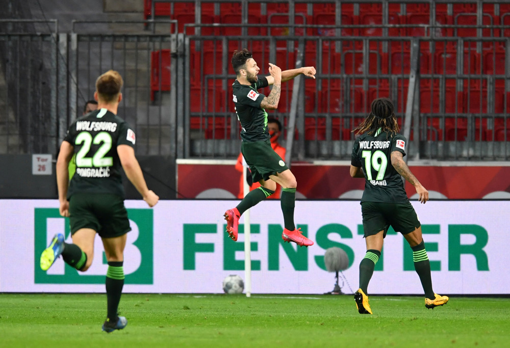 不莱梅客场平局，排名保持稳定