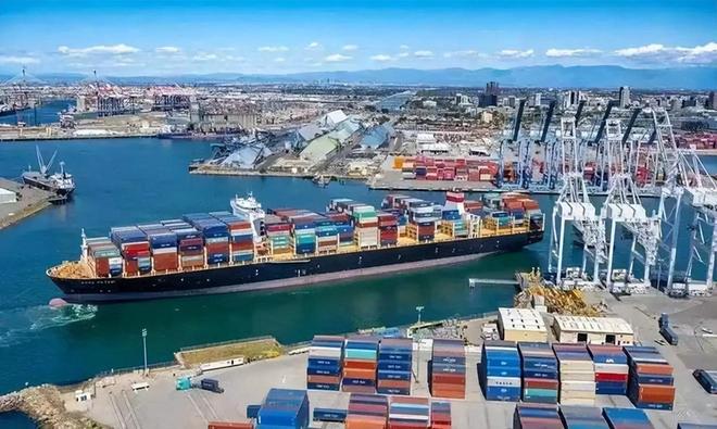 关于格拉纳达实现惊险逆转，借此提振士气的信息