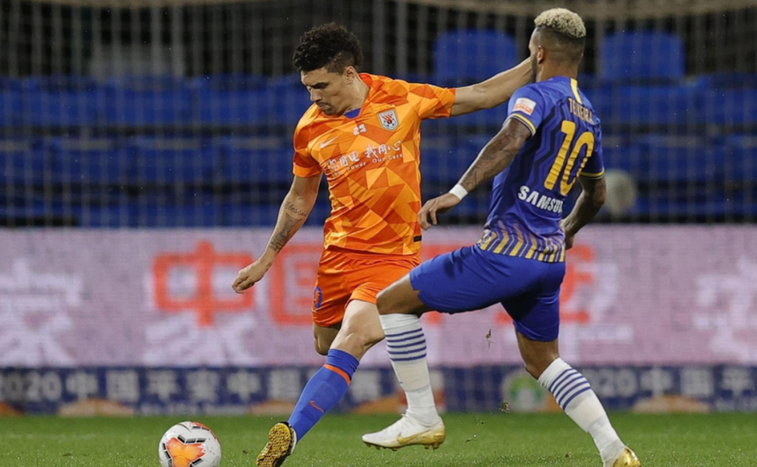 鲁能主场不敌恒大，遭遇两连败的简单介绍