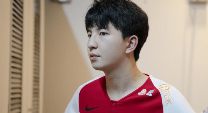 EG绝杀100T，Hanssama单局斩获MVP焦点之战入围赛，成为赛场最大亮点的简单介绍