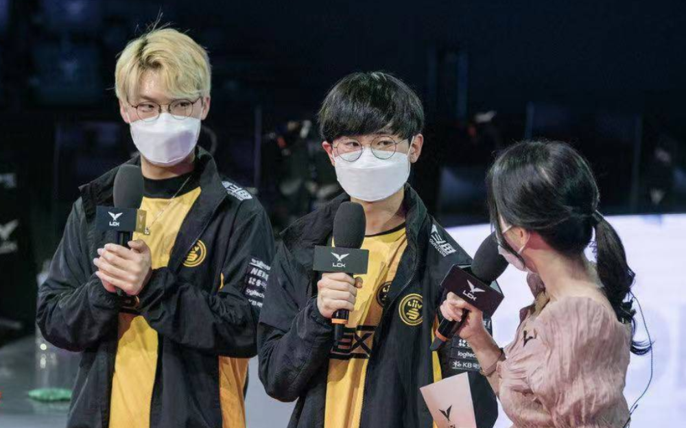 FPX横扫C9，Chovy极限生还后反打强强对话淘汰赛，技惊四座的简单介绍