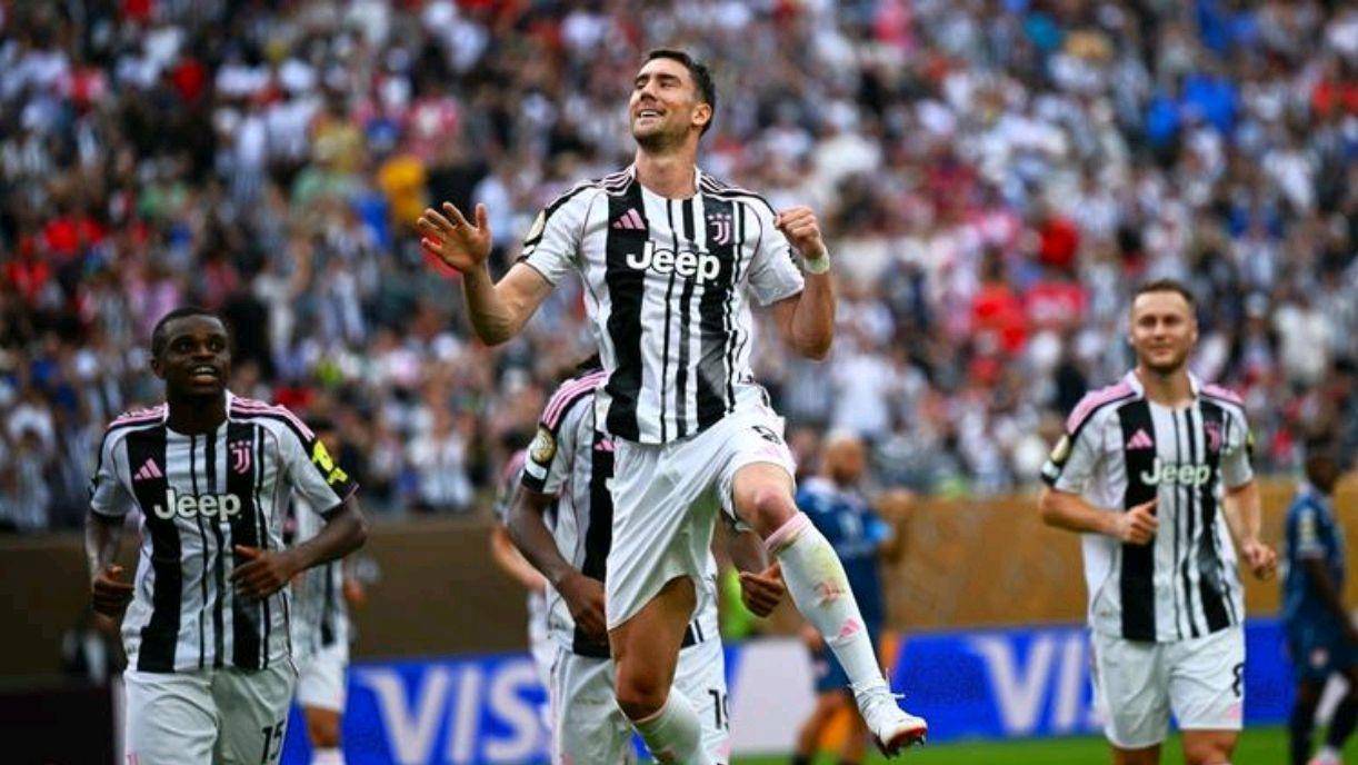 尤文主场难敌马竞，出线前景堪忧