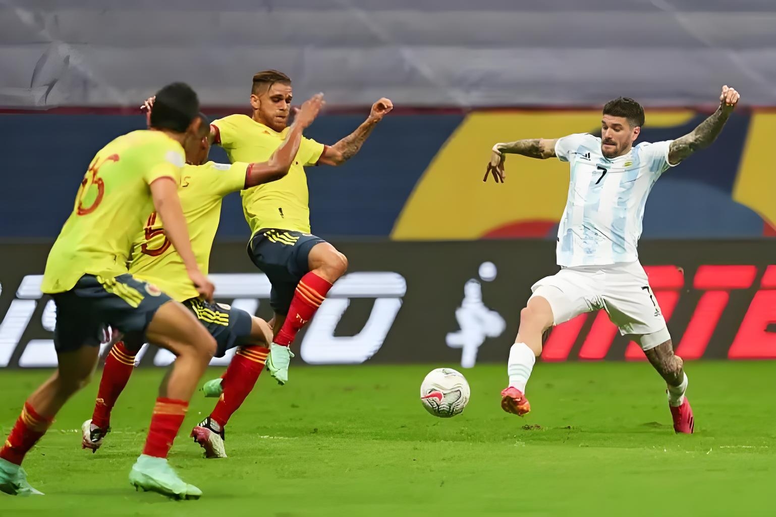 阿根廷翻盘巴萨，门迪统治全场的简单介绍