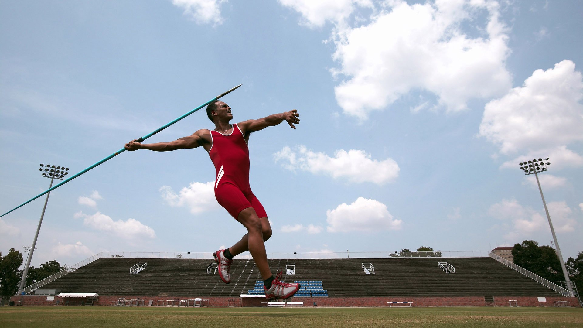 风暴眼,班凯罗末节19分拆解猛龙钢铁防线
