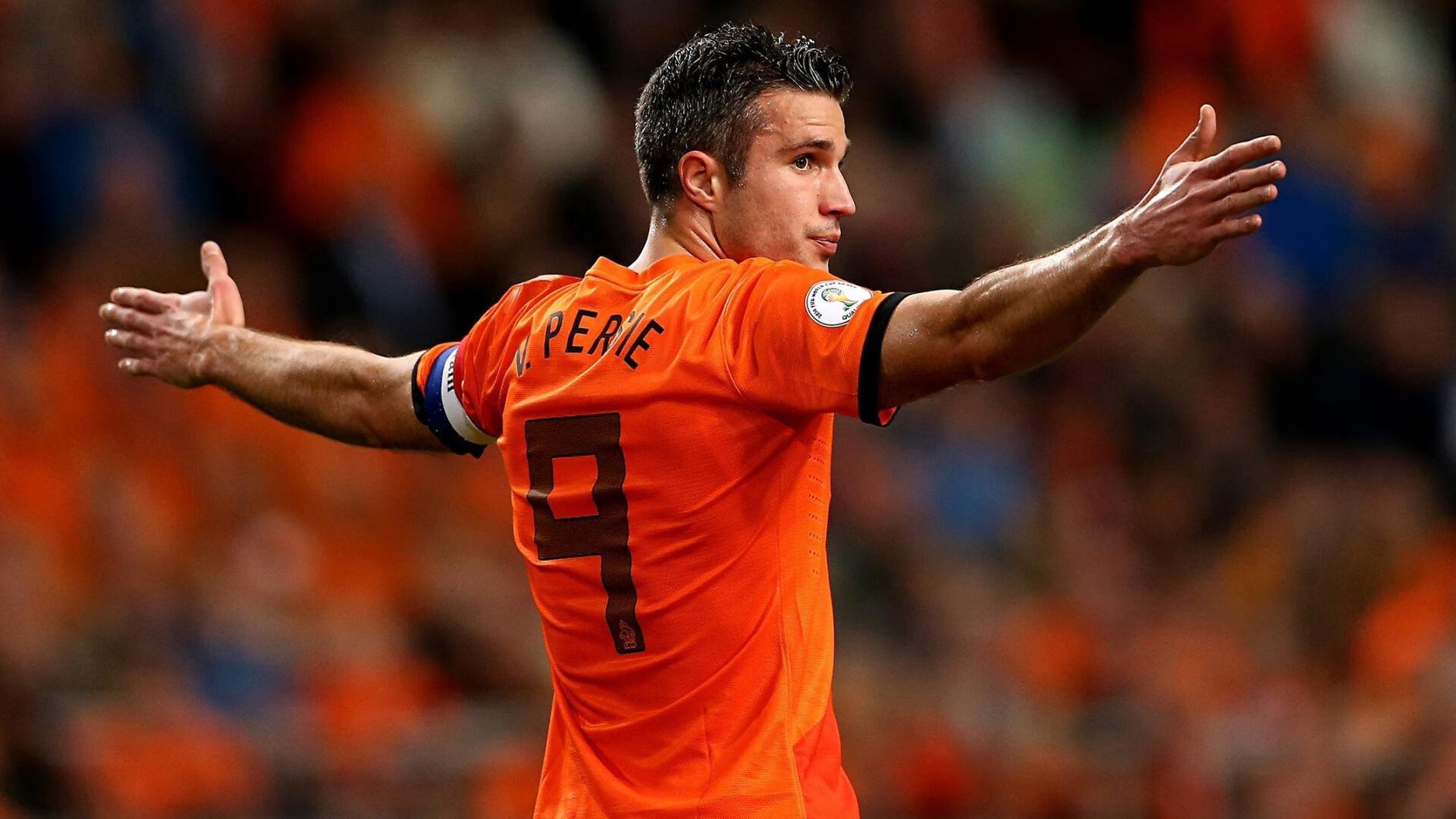 双线鏖战，从戴维斯杯的血性到法网的荣耀，德约科维奇燃烧的赛季